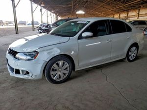 Volkswagen Jetta SE 1.8L 4 2014