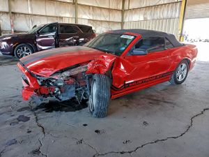 Ford Mustang 3.7L 6 2013