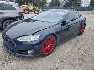Tesla Model S 2013