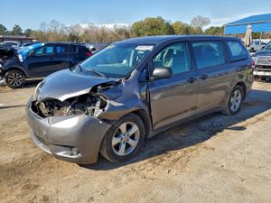Toyota Sienna 3.5L 6 2012