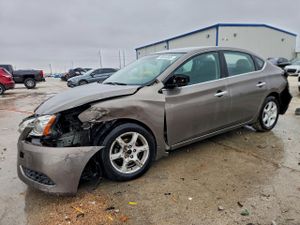 Nissan Sentra S 1.8L 4 2015