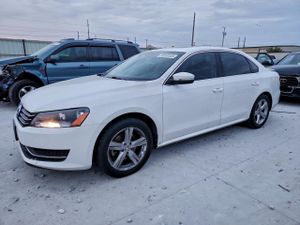 Volkswagen Passat SE 2.5L 5 2013