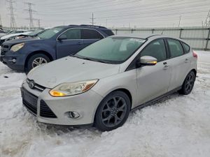 Ford Focus SE 2.0L 4 2014