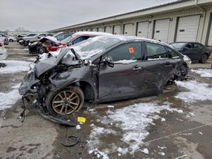 Ford Focus SE 2.0L 4 2015