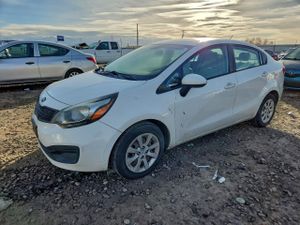 Kia Rio LX 1.6L 4 2013