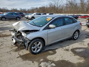 Ford Focus SE 2.0L 4 2014