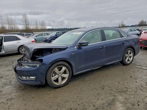 Volkswagen Passat S 1.8L 4 2015