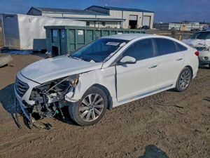 Hyundai Sonata SPORT 2.4L 4 2015