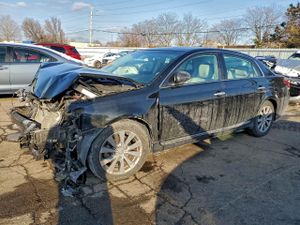 Toyota Avalon BASE 3.5L 6 2011