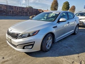 Kia Optima LX 2.4L 4 2015