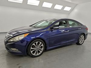 Hyundai Sonata SE 2.4L 4 2014