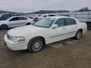 Lincoln Town Car SIGNATURE 4.6L 8 2006
