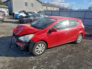 Toyota Prius 1.5L 4 2013