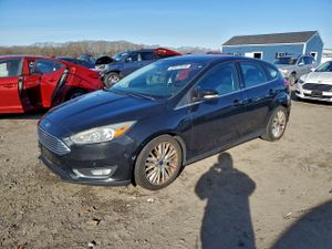 Ford Focus TITANIUM 2.0L 4 2015