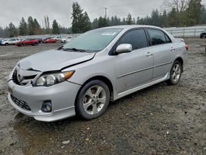Toyota Corolla BASE 1.8L 4 2011