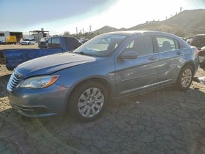 Chrysler 200 LX 2.4L 4 2011