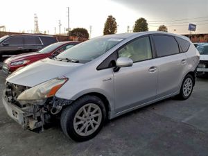 Toyota Prius 1.8L 4 2013