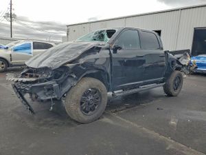 RAM 1500 ST 5.7L 8 2014