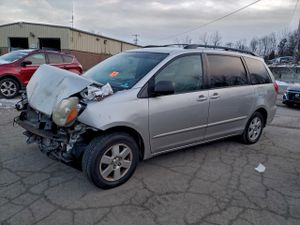 Toyota Sienna CE 3.3L 6 2006