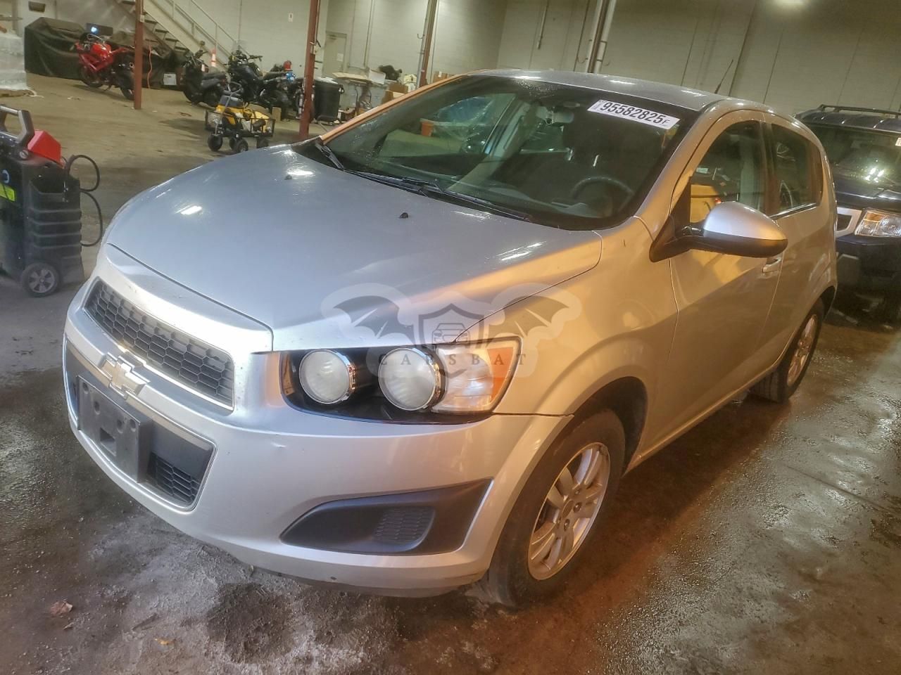 Chevrolet Aveo (Sonic) LT 1.8L 4 2013