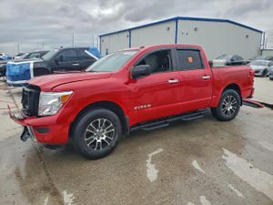 Nissan Titan SV 5.6L 8 2021