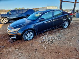 Kia Optima LX 2.4L 4 2013