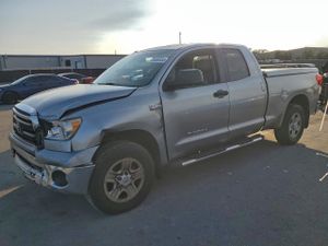 Toyota Tundra DOUBLE CAB SR5 5.7L 8 2010