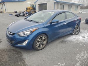 Hyundai Elantra SE 1.8L 4 2015
