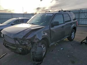 Ford Escape XLT 2.5L 4 2012