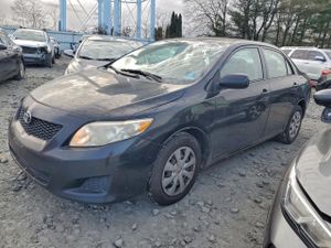 Toyota Corolla BASE 1.8L 4 2010