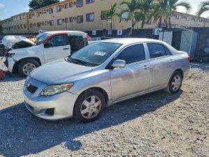Toyota Corolla BASE 1.8L 4 2010