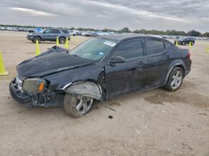 Dodge Avenger SE 2.4L 4 2013