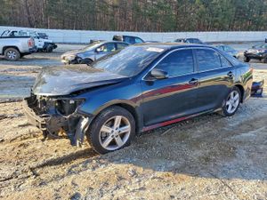 Toyota Camry L 2.5L 4 2013