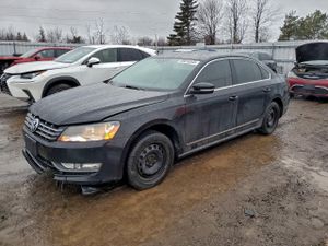 Volkswagen Passat SEL 2 L 4 2015