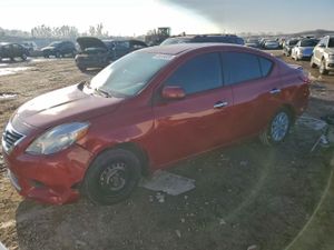 Nissan Versa S 1.6L 4 2014