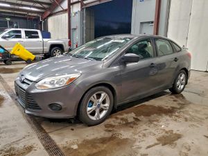 Ford Focus S 2.0L 4 2012