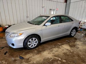 Toyota Camry BASE 2.5L 4 2010