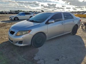 Toyota Corolla BASE 1.8L 4 2010