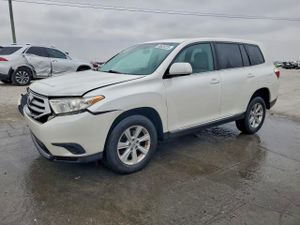 Toyota Highlander BASE 2.7L 4 2013