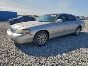 Lincoln Town Car SIGNATURE LIMITED 4.6L 8 2011