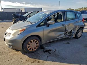 Nissan Versa S 1.6L 4 2015