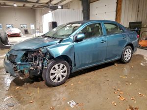 Toyota Corolla BASE 1.8L 4 2010