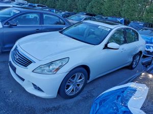 Infiniti G37 3.7L 6 2011