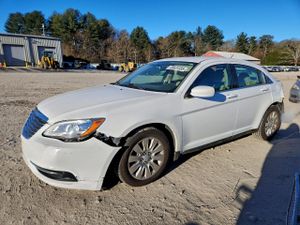 Chrysler 200 LX 3.6L 6 2014