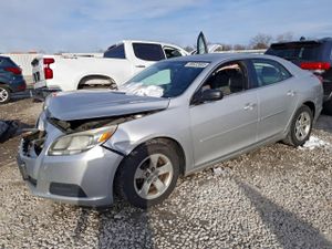 Chevrolet Malibu LS 2.5L 4 2013