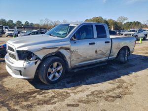 RAM 1500 ST 5.7L 8 2013