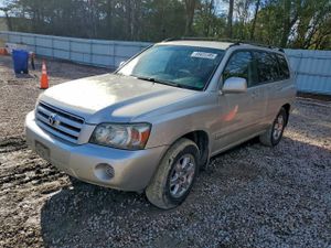 Toyota Highlander BASE 3.3L 6 2004