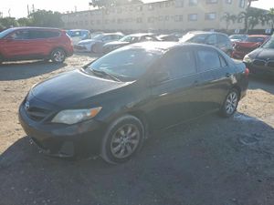 Toyota Corolla BASE 1.8L 4 2013