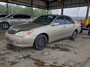 Toyota Camry LE 2.4L 4 2002