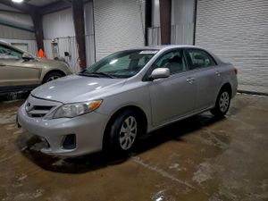Toyota Corolla BASE 1.8L 4 2011